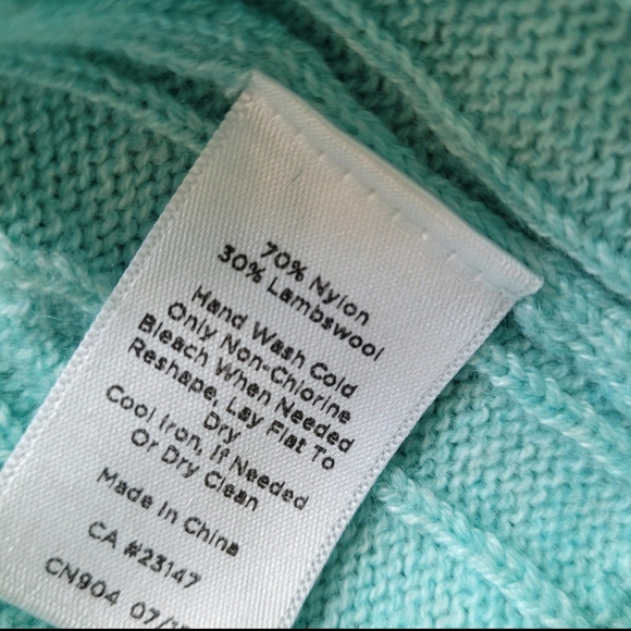 Talbott Women's SZ MP Lambs Wool blend cable knit crew neck sweater mint - Picture 6 of 6